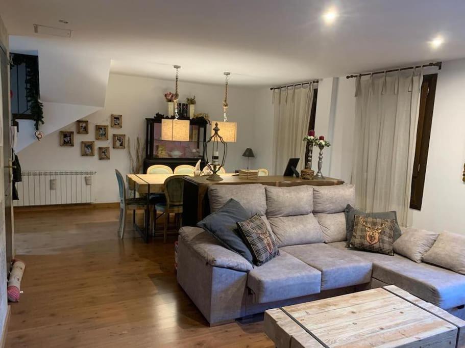 Casa Sesue Ideal Para Familias Zewnętrze zdjęcie